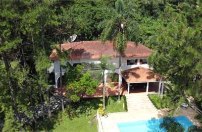 Casa em condomínio fechado com 4 quartos à venda na rua uruana, 1250, chácara dos junqueiras, carapicuíba, 5229 m2 por r$ 2.332.000