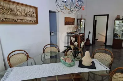 Casa em condomínio fechado com 4 quartos à venda na rua uruana, 1250, chácara dos junqueiras, carapicuíba, 5229 m2 por r$ 2.332.000