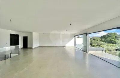 Casa em condomínio fechado com 4 quartos à venda na estrada fazendinha, 6600, jardim ana estela, carapicuíba, 400 m2 por r$ 3.140.000