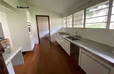Casa com 5 quartos à venda na rua santa lúcia, 4238, chácara santa lúcia dos ypes, carapicuíba, 279 m2 por r$ 1.450.000