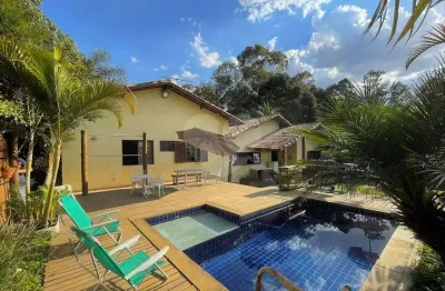 Casa em condomínio fechado com 4 quartos à venda na estrada dos pinheiros, 745, chácara dos junqueiras, carapicuíba, 220 m2 por r$ 1.160.000