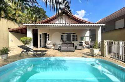 Casa com 3 quartos à venda na rua edéia, 15, vila diva, carapicuíba, 131 m2 por r$ 990.000