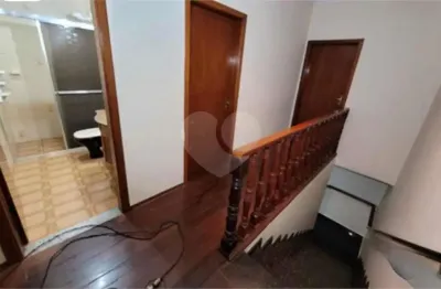 Casa com 3 quartos à venda na rua segundo-tenente ruy lopes ribeiro, 102, jardim santa mena, guarulhos, 250 m2 por r$ 650.000