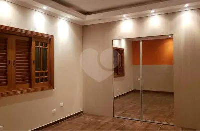 Casa com 2 quartos à venda na rua geraldo higino de carvalho, 226, parque flamengo, guarulhos, 192 m2 por r$ 690.000