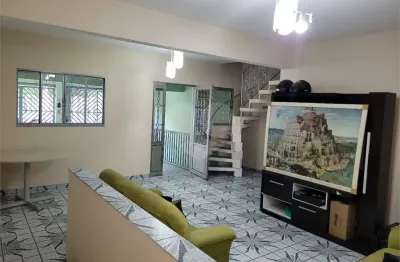 Casa com 4 quartos à venda na rua francisco araújo chaves, 187, jardim europa, jandira, 300 m2 por r$ 630.000