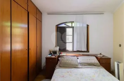 Casa com 3 quartos à venda na praça cabo eutrópio wilhelm de freitas, 20, jardim santa mena, guarulhos, 170 m2 por r$ 760.000