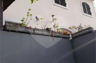 Casa com 3 quartos à venda na rua charles gomes de frança, 180, centro, diadema, 209 m2 por r$ 902.000