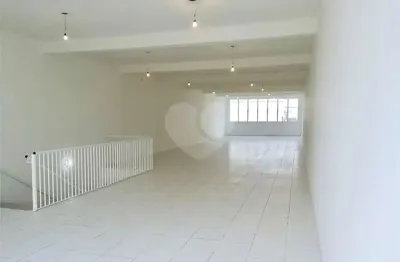 Prédio à venda na avenida álvaro ramos, 2037, quarta parada, são paulo, 600 m2 por r$ 2.280.000