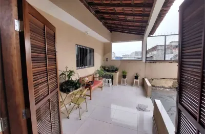 Casa com 2 quartos à venda na rua ângelo sueu nose, 337, canhema, diadema, 231 m2 por r$ 700.000