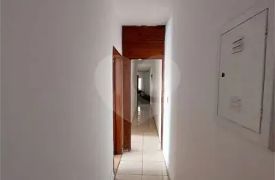 Casa com 5 quartos à venda na rua colômbia, 196, centro, diadema, 199 m2 por r$ 600.000
