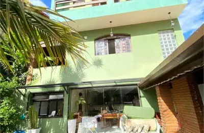 Casa com 3 quartos à venda na rua coimbra, 31, centro, diadema, 300 m2 por r$ 1.900.000