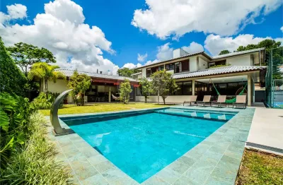 Casa em condomínio fechado com 5 quartos à venda na praça da aldeia, 242, morada dos pinheiros (aldeia da serra), santana de parnaíba, 700 m2 por r$ 4.800.000