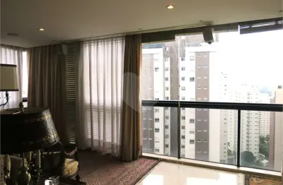 Apartamento com 3 quartos à venda na rua doutor oscar monteiro de barros, 580, vila suzana, são paulo, 242 m2 por r$ 1.300.000