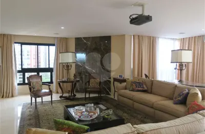 Apartamento com 3 quartos à venda na rua doutor oscar monteiro de barros, 580, vila suzana, são paulo, 242 m2 por r$ 1.300.000