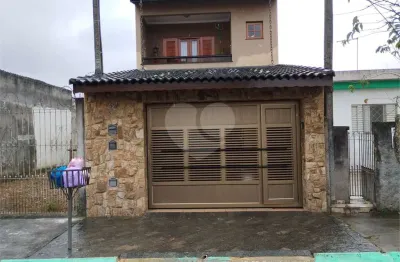 Casa com 3 quartos à venda na rua luiza de araújo silveira cabreira, 281, jardim cacique, suzano, 64 m2 por r$ 630.000