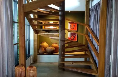 Casa em condomínio fechado com 4 quartos para alugar na alameda das quaresmeiras, 244, alphaville, santana de parnaíba, 500 m2 por r$ 32.000
