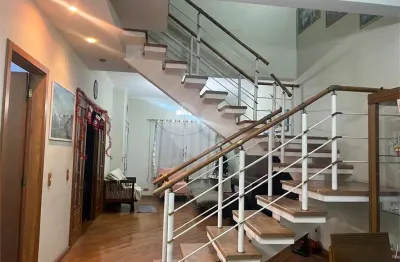 Casa com 3 quartos à venda na rua doutor paulo gatti, 126, vila romero, são paulo, 270 m2 por r$ 1.300.000