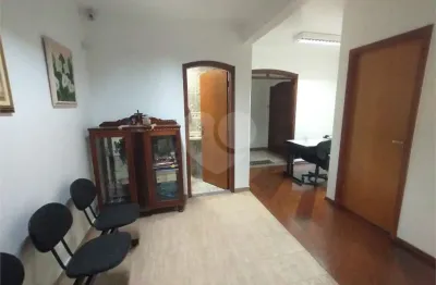 Casa com 3 quartos para alugar na rua leila gonçalves, 129, vila gonçalves, são bernardo do campo, 614 m2 por r$ 8.000