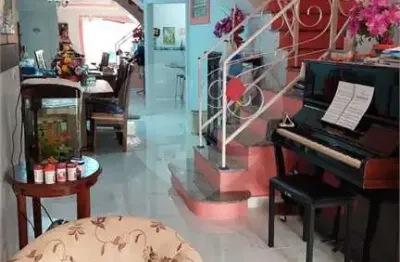 Casa com 4 quartos para alugar na rua joão kopke, 422, mogi moderno, mogi das cruzes, 231 m2 por r$ 5.000