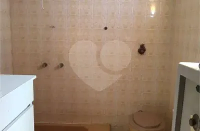 Casa com 2 quartos à venda na rua rita joana de sousa, 589, brooklin, são paulo, 220 m2 por r$ 2.500.000