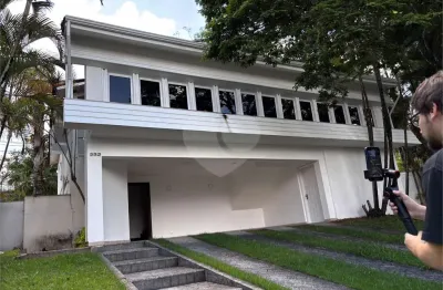 Casa em condomínio fechado com 5 quartos à venda na alameda argentina, 232, alphaville residencial dois, barueri, 1607 m2 por r$ 4.200.000