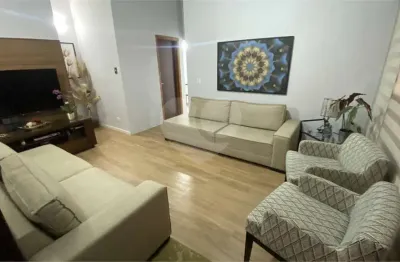 Casa com 4 quartos à venda na rua pedro tomé de freitas, 57, jardim itapeva, são paulo, 199 m2 por r$ 820.000