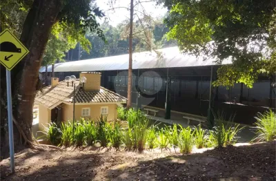 Casa em condomínio fechado com 3 quartos à venda na alameda maracatins, 270, alphaville, santana de parnaíba, 420 m2 por r$ 3.000.000