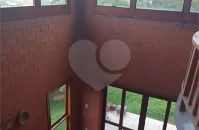 Casa em condomínio fechado com 2 quartos à venda na rua nossa senhora de guadalupe, 1, morada do sol, santana de parnaíba, 122 m2 por r$ 930.000