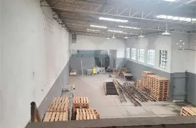 Barracão / Galpão / Depósito para alugar na Rua Gaspar dos Santos, 165, Jardim Colorado, São Paulo, 560 m2 por R$ 15.000