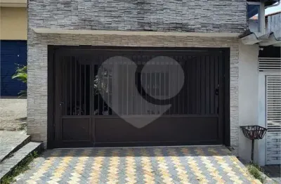 Casa com 3 quartos à venda na rua gastão de almeida, 245, jardim santa adelia, são paulo, 168 m2 por r$ 765.000