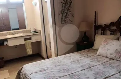 Casa em condomínio fechado com 5 quartos à venda na avenida pacífico sul, 100, tamboré, santana de parnaíba, 377 m2 por r$ 4.400.000
