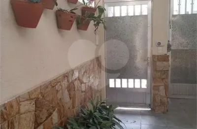 Casa com 3 quartos à venda na rua vergínio flaiban, 94, jardim d'abril, osasco, 190 m2 por r$ 851.000