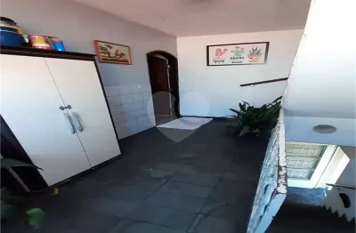 Casa com 6 quartos à venda na rua carmópolis de minas, 76, jardim santa clara, guarulhos, 257 m2 por r$ 750.000