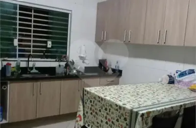 Casa com 3 quartos à venda na rua justino de jesus, 23, parque continental i, guarulhos, 125 m2 por r$ 550.000