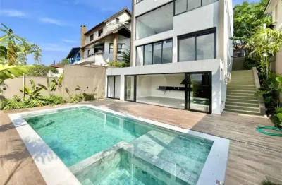 Casa em condomínio fechado com 4 quartos à venda na avenida estácio de sá, 1756, são paulo ii, cotia, 484 m2 por r$ 4.329.000