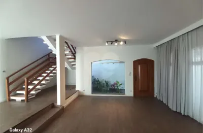 Casa com 4 quartos para alugar na Rua Padre José de Anchieta, 1258, Santo Amaro, São Paulo, 252 m2 por R$ 10.000