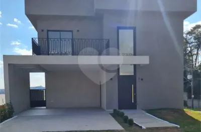 Casa em condomínio fechado com 4 quartos à venda na avenida nicodemos de carvalho, 805, parque dom henrique, cotia, 255 m2 por r$ 1.300.000