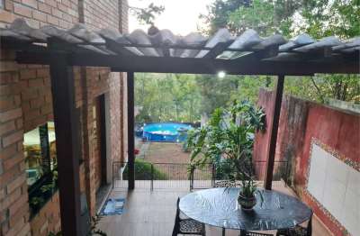 Casa em condomínio fechado com 4 quartos à venda na rua adoniram barbosa, 337, colinas de são fernando, cotia, 250 m2 por r$ 800.000