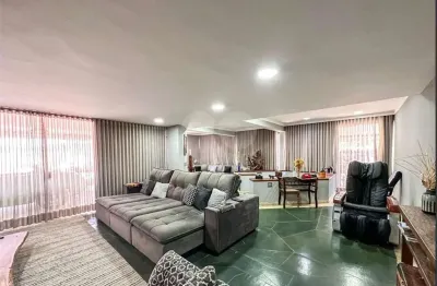 Casa em condomínio fechado com 4 quartos à venda na rua babilônia, 5, jardim passárgada i, cotia, 549 m2 por r$ 1.980.000