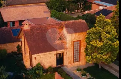 Casa em condomínio fechado com 4 quartos à venda na avenida são camilo, 1550, granja viana, cotia, 400 m2 por r$ 2.700.000