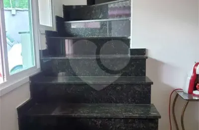 Casa com 3 quartos à venda na rua aristides nogueira, 15, pedreira, são paulo, 70 m2 por r$ 585.000