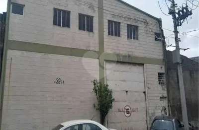 Barracão / Galpão / Depósito para alugar na Rua Bárbara Heliodora, 43, Utinga, Santo André, 387 m2 por R$ 10.500