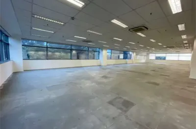 Casa comercial para alugar na Rua Werner Von Siemens, 111, Lapa de Baixo, São Paulo, 715 m2 por R$ 67.925