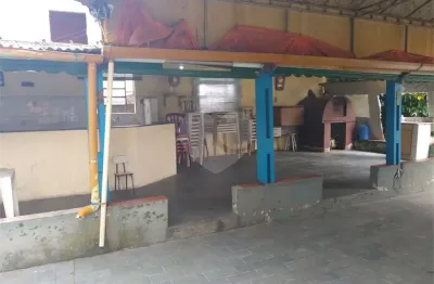 Chácara / sítio com 4 quartos à venda na rua josé de alencar, 37, vila maria augusta, itaquaquecetuba, 240 m2 por r$ 840.000