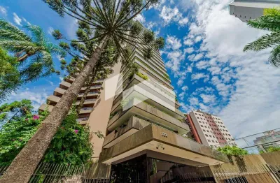Apartamento com 558.87 m², 4 quartos sendo 3 suítes à venda no bairro cabral.