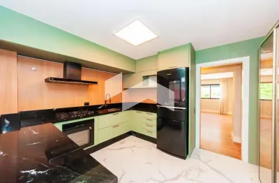 Apartamento com 222 m², 1 suíte para alugar no bairro bigorrilho.