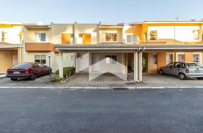 Apartamento com 3 quartos para alugar na Rua Paulo Setúbal, 5165, Boqueirão, Curitiba