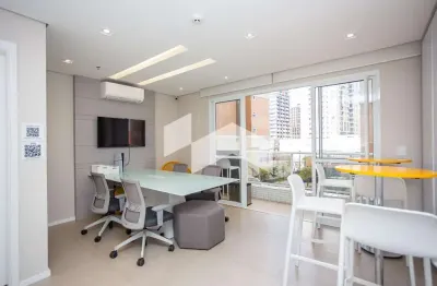 Sala comercial decorada, com 33m² de área útil, em ótima localização no bairro agua verde