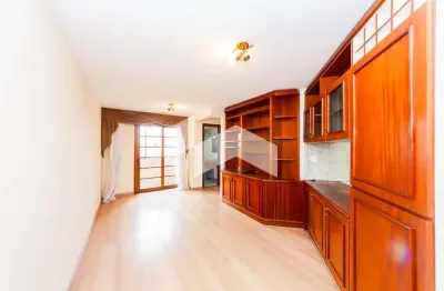 Apartamento com 59 m², 2 quartos e vaga para alugar no bairro novo mundo.