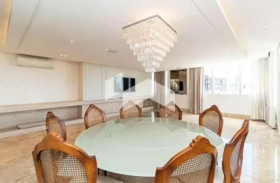 Apartamento com 3 quartos para alugar na Alameda Presidente Taunay, 782, Batel, Curitiba